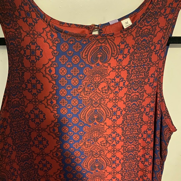 Dress can be worn both casually and dress up - Picture 3 of 3